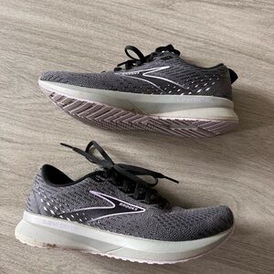 Brooks Women's Levitate Running Shoes - Black and Gray
